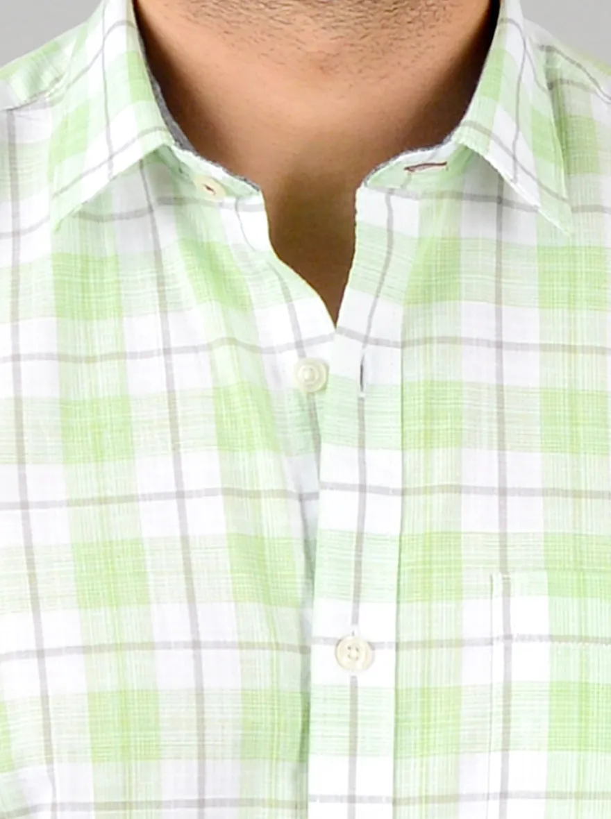 Mint & White Checked Slim Fit Casual Shirt | JadeBlue