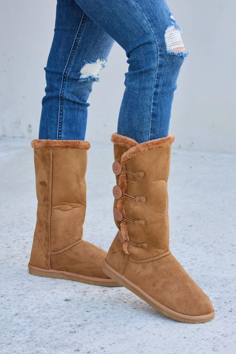 Warm Fur Lined Flat Boots